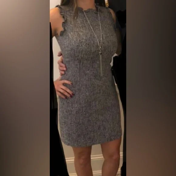 Loft business dress only worn once - Picture 2 of 2